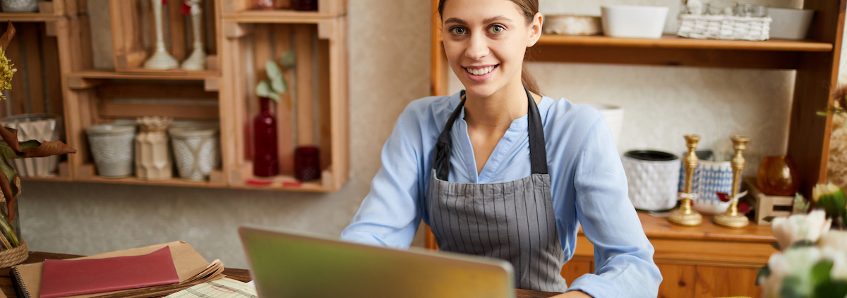 Outsource Bookkeeping Image Business Owner