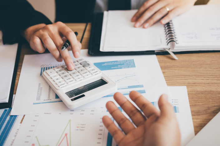 Bookkeeping staff preparing financial statements Financial Statements that bookkeepers prepare